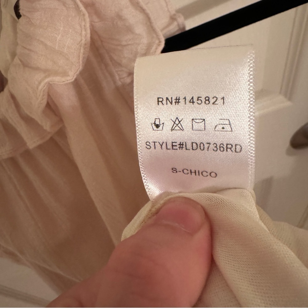 AURA Ruffle Dress - Picture 15 of 16